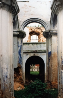 Kalwaria, synagoga Letnia, wnętrze, bima.