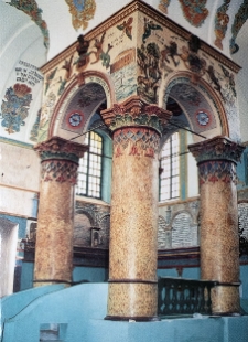 Łańcut, synagoga, wnętrze, bima, strona północna i zachodnia.