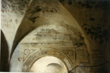 Pińczów, Stara Synagoga, wnętrze, sień, polichromia.