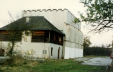 Szydłów, synagoga, widok od zachodu.