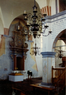 Tykocin, Wielka Synagoga, wnętrze, aron ha-kodesz.