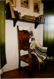 Tykocin, mieszkanie rabina, wnętrze, fragment.