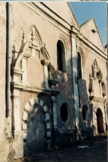 Żółkiew, synagoga "Sobieski-szul", elewacja zachodnia, fragment.