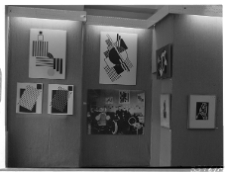 Berlewi, Henryk, Frgment wystawy indywidualnej artysty w TPSP, 1966, fotografia