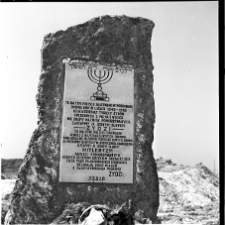 Krak&oacute;w-Płasz&oacute;w, ob&oacute;z koncentracyjny, pomnik upamiętniający Zydow z Polski i Węgier.