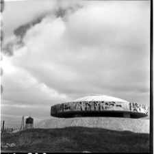 Majdanek, niemiecki, nazistowski obóz koncentracyjny i jeniecki, pomnik - mauzoleum ofiar faszyzmu, rotunda-mauzoleum.