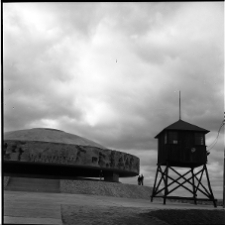 Majdanek, niemiecki, nazistowski obóz koncentracyjny i jeniecki, pomnik - mauzoleum ofiar faszyzmu, rotunda-mauzoleum, fragment.