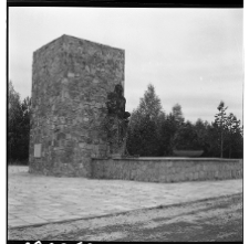 Sobibór, niemiecki nazistowski obóz zagłady, Pomnik Męczeństwa (obelisk i rzeźba matki z dzieckiem).