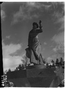 Kuna, Henryk, Dziewczyna z dzbanem (Alina), 1936, brąz