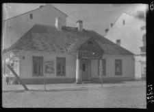 Brześć nad Bugiem, dworek, fasada
