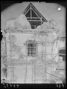 Lubiesz&oacute;w, kości&oacute;ł pijar&oacute;w, fragment elewacji