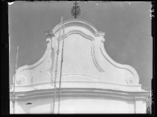 Lubieszów, kościół pijarów, fragment elewacji