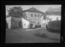 Brzeżany, Zamek Sieniawskich, baszta pięcioboczna z XVw