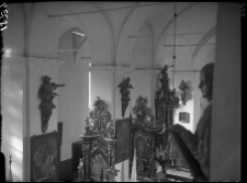 Dubno, kości&oacute;ł Św. Jana Nepomucena, kości&oacute;ł farny, nawa gł&oacute;wna, widok z g&oacute;ry