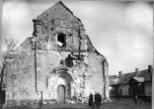 Święty Stanisław, ruiny kościoła Najświętszej Maryi Panny/cerkwi św. Pantalejmona