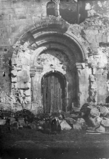 Święty Stanisław, kości&oacute;ł Najświętszej Maryi Panny/cerkiew św. Pantalejmona, portal