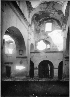 Święty Stanisław, kości&oacute;ł Najświętszej Maryi Panny/cerkiew św. Pantalejmona, wnętrze