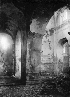 Święty Stanisław, kości&oacute;ł Najświętszej Maryi Panny/cerkiew św. Pantalejmona, wnętrze