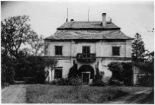 Hołoby, budynek bramny zespołu pałacowego Ronikier&oacute;w