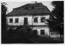 Hołoby, dom pietrowy, plebania