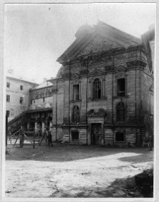 Brzeżany, kaplica zamkowa Sieniawskich