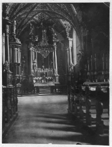 Felsztyn, kości&oacute;ł pw. Św. Marcina Biskupa i warownia Herburt&oacute;w