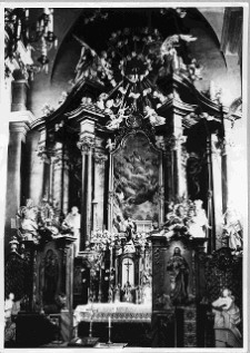 Horodenka, kości&oacute;ł pw. Niepokalanego Poczęcia Najświętszej Marii Panny, wnętrze