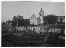 Jazłowiec, ruiny kościoła