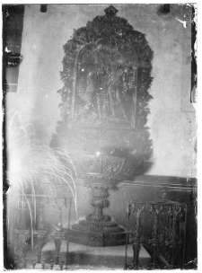 Kamieniec Podolski, katedra Świętych Apostoł&oacute;w Piotra i Pawła, wnętrze