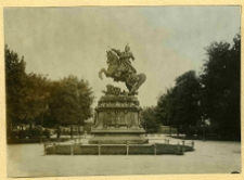 Lw&oacute;w, Wały Hetmańskie, pomnik Jana III Sobieskiego