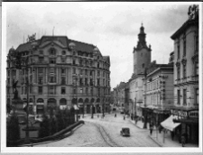 Lw&oacute;w, plac Mariacki