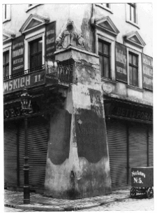 Lw&oacute;w, Kamienica Pod Lwami, ulica Halicka r&oacute;g Boim&oacute;w