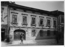 Lw&oacute;w, kamienica przy ulicy Czackiego 4