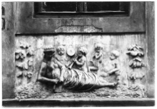 Lw&oacute;w, kamienica przy ulicy Ormiańskiej 21, dekoracja fasady