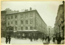 Lw&oacute;w, dom Zippera, Rynek