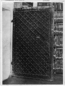 Lw&oacute;w, arsenał kr&oacute;lewski, drzwi