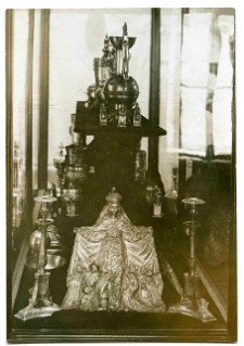 Lw&oacute;w, fragment ekspozycji, metaloplastyka