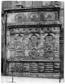 Lw&oacute;w, Bazylika archikatedralna Wniebowzięcia Najświętszej Marii Panny, kaplica Kampian&oacute;w, widok z zewnątrz