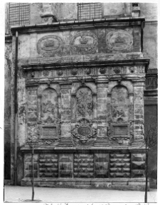 Lw&oacute;w, Bazylika archikatedralna Wniebowzięcia Najświętszej Marii Panny, kaplica Kampian&oacute;w, widok z zewnątrz