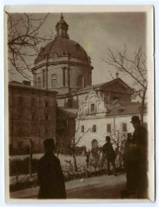 Lw&oacute;w, kości&oacute;ł Bożego Ciała i klasztor oo. Dominikan&oacute;w