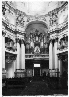 Lw&oacute;w, kości&oacute;ł Bożego Ciała, wnętrze