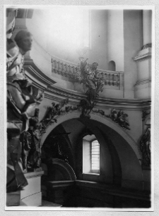 Lw&oacute;w, kości&oacute;ł Bożego Ciała, wnętrze