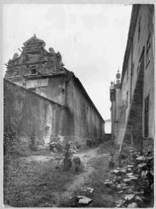 Lw&oacute;w, arsenał