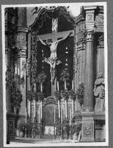 Lw&oacute;w, kości&oacute;ł świętego Marcina, wnętrze, ołtarz