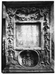 Lw&oacute;w, katedra Wniebowzięcia Najświętszej Marii Panny, katedra ormiańska, tablica inskrypcyjna na cokole kolumny św. Krzysztofa