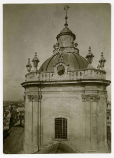 Lw&oacute;w, archikatedralny sob&oacute;r św. Jura, zwieńczenie i kopuła