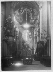 Lw&oacute;w, archikatedralny sob&oacute;r św. Jura, wnętrze