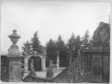 Lw&oacute;w, archikatedralny sob&oacute;r św. Jura, brama