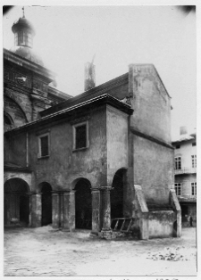 Lw&oacute;w, cerkiew Zaśnięcia Matki Bożej, kaplica Trzech Świętych, krużganki