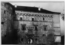 Brzeżany, zamek Sieniawskich, skrzydło bramne